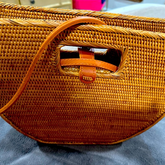 Anthropologie Handbags - New Straw Purse